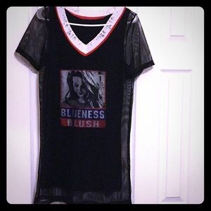 Black net T-shirt dress 👗🕶